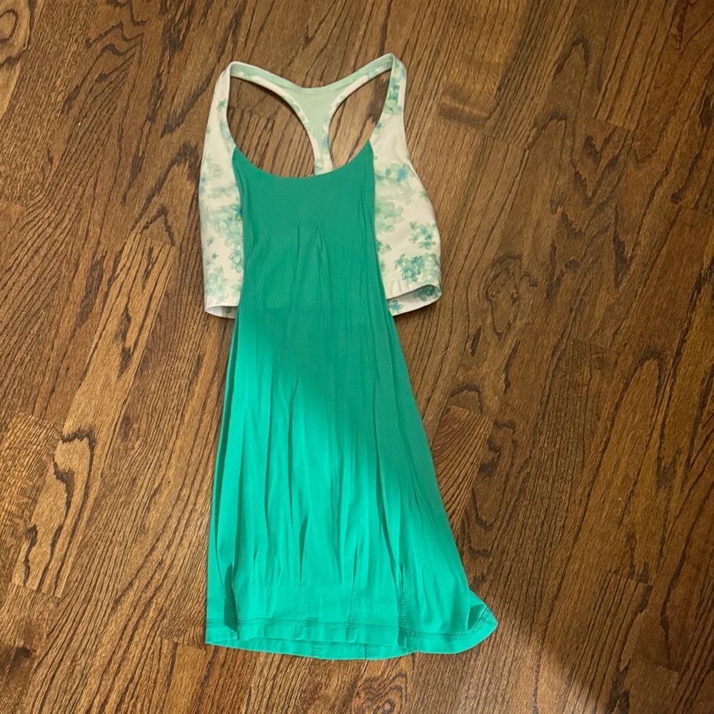 Lululemon, size 4